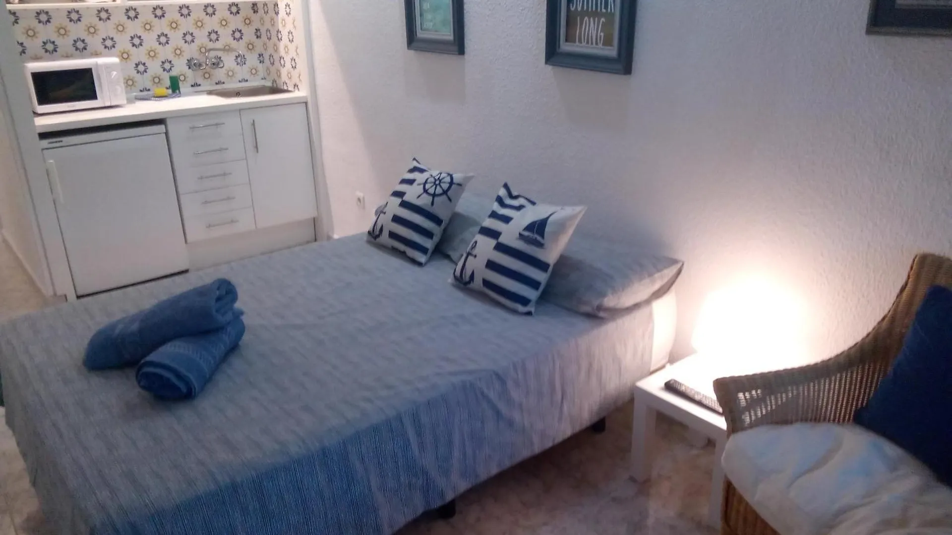 Apartmán Los Cisnes Beach Studio 100M Playa Benalmádena Španělsko